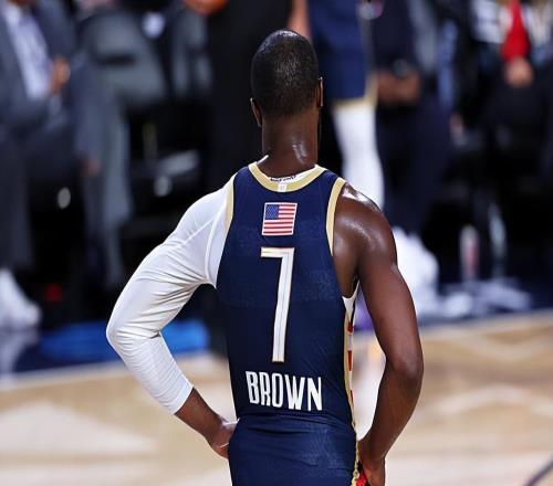 凯尔特人侧翼球星:我对球队本赛季的表现无比骄傲,我非常满意