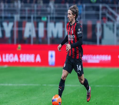 他们是基本盘！米兰队长续约完成，塔雷正在和三名主力加速商谈