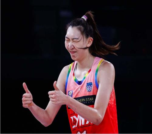 创历史!韩旭25分钟狂轰25+14+4帽率队20进WNBL总决赛