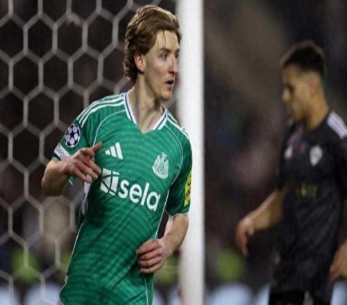 欧冠疯狂之夜！英格兰前锋单场狂轰4球，刷新多项历史纪录