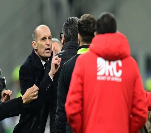 米兰11科莫丢分：阿莱格里跟法布雷加斯对喷，米兰球迷不高兴