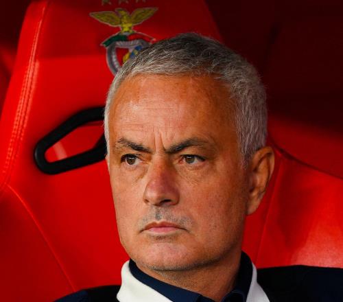 老佛爷偏爱“回头草”！惹怒姆总熊皇的穆里尼奥，还能执教皇马吗