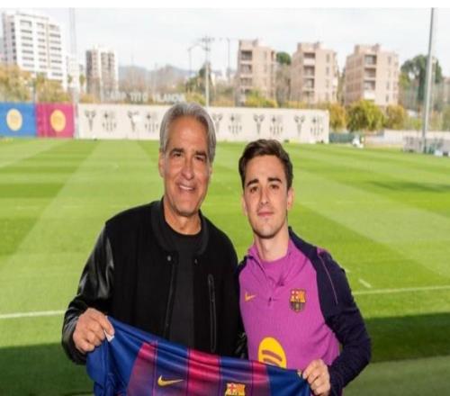 世体:耐克CEO正式访问巴萨,与加维进行会面了解其恢复情况