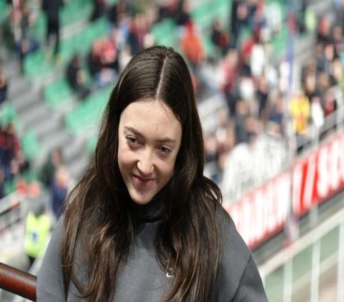 在圣西罗,以跟队记者身份采访AC米兰的一场比赛是什么样的体验米兰印记