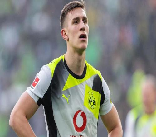 科勒尔：施洛特贝克能成为多特标志人物，不应花太久时间考虑未来