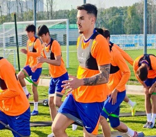 泰山兵强马壮！上海滩备战冲刺，前5轮疯狂抢分，三主两客9分打底