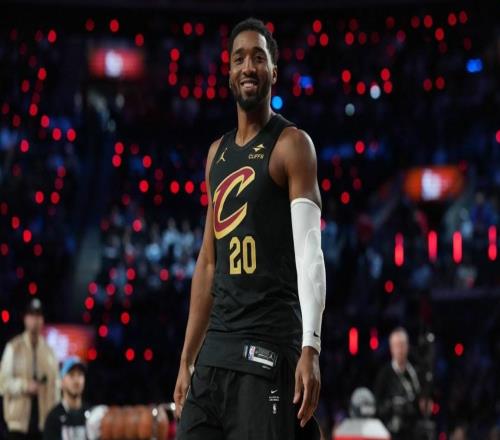 骑士队的米切尔:迫切需要赢得总冠军,可能是我和哈登的最后机会