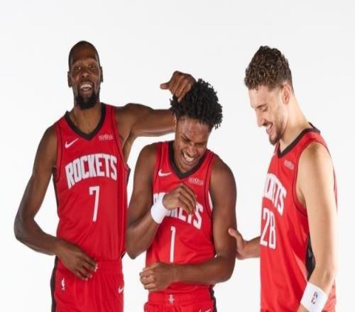 近15战,场均16+7+1帽!三分命中率超4成,火箭高炮台全面进化