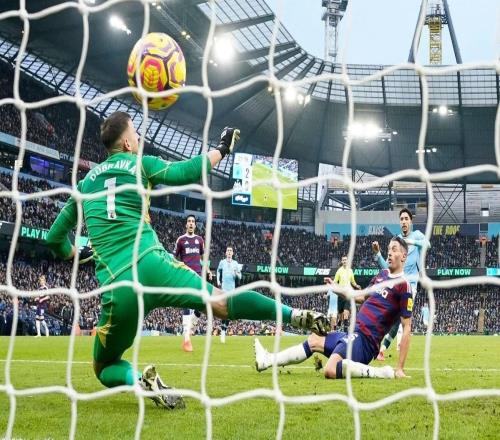 能否避免曼城上一次被纽卡联赛双杀是在198384赛季