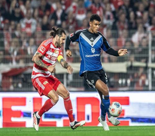 重回德甲渐入佳境,波尔津率汉堡稳步向上