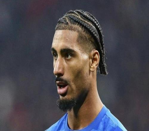 可能将缺战拜仁，药厂官方：巴代右大腿肌肉受伤，将缺席几周