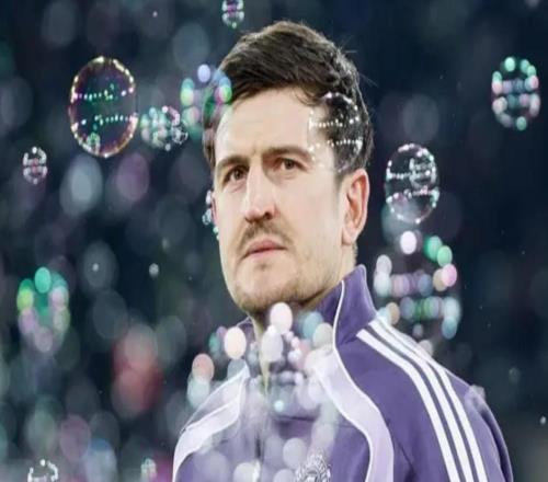 名记:多位消息人士相信马奎尔至少会再在曼联效力一个赛季