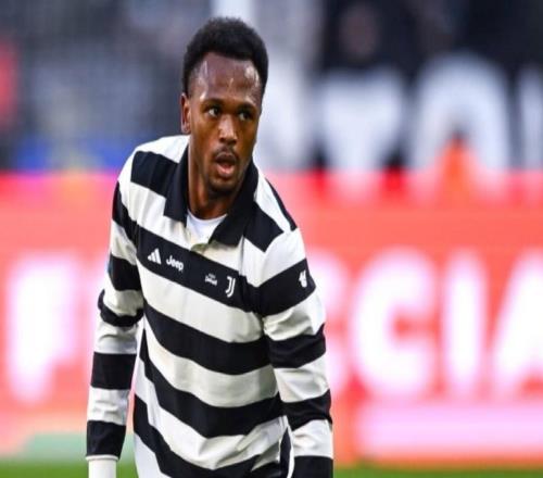 斯基拉：只要最终排名意甲前十，尤文就必须4400万买断奥蓬达