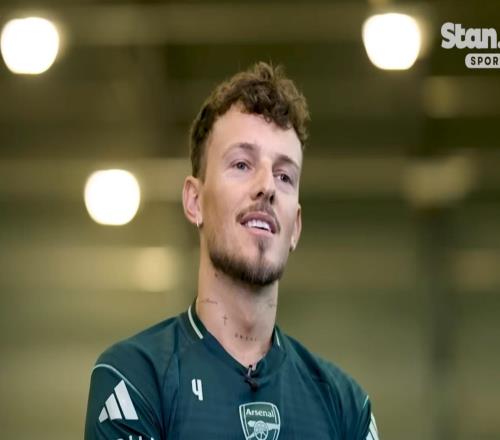 本怀特:我愿意为了球队踢任何位置希望赛季末能有所收获