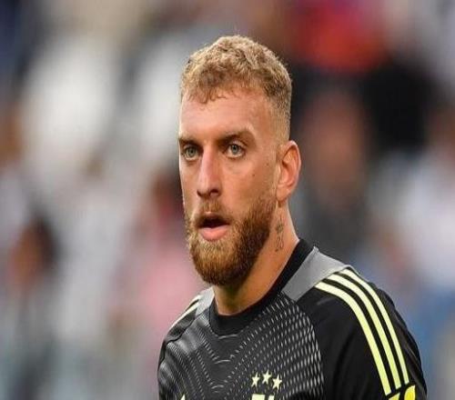 米体:迪格雷戈里奥近期表现不佳,佩林可能在欧冠中首发