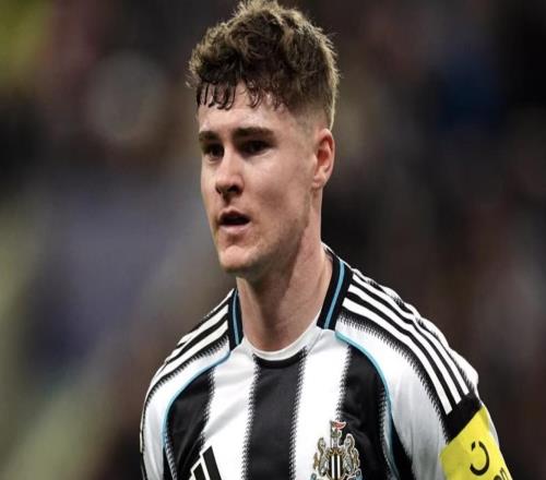 亚历克斯墨菲：这是我职业生涯首次首发踢欧冠的感觉很好