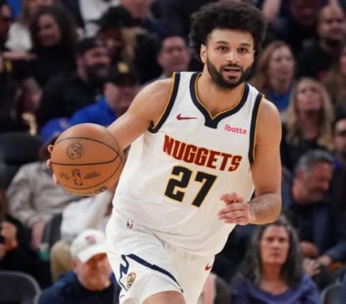 离场前8分钟得到2分,掘金官方:穆雷下半场因生病提前退赛