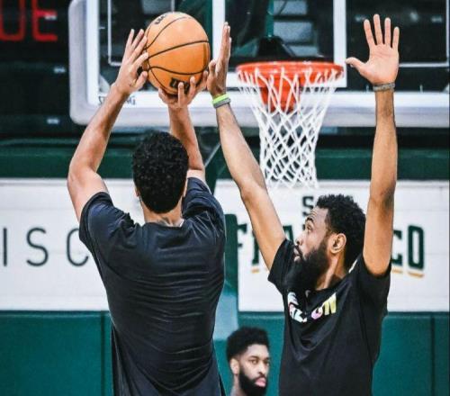 满血复活！被垫脚4次只歇6场+跟腱撕裂，MVP回来了，东部又要变天