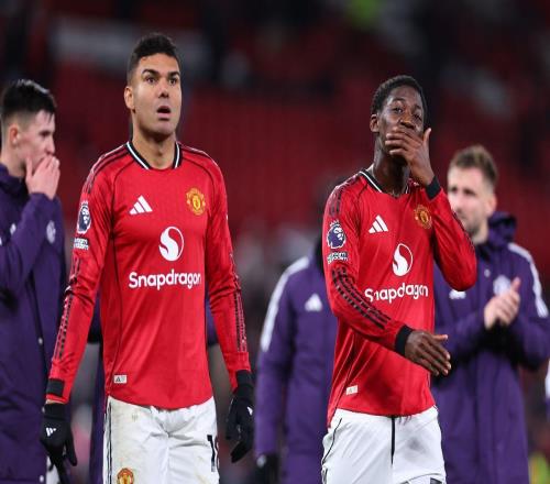 曼联中场大地震!梅努续约陷入僵局,卡塞米罗确认今夏离队