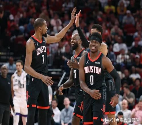 火箭12897国王!重要的不是赢球,而是申京赛后对谢泼德的表态