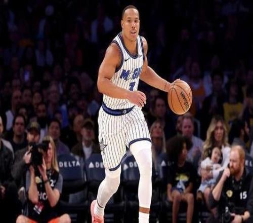 官宣：因将球扔向观众席贝恩将被处以2.5万美元罚款