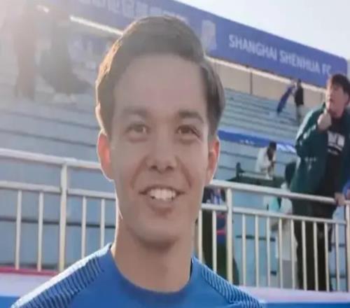 德转:上海申花前锋王汉龙租借加盟定南赣联