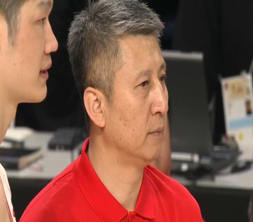 国际篮联严惩!中国男篮遭遇2次误判细节曝光,中国篮协应上诉