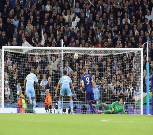 皇马和曼城欧冠交手次数将达到17次,仅次于皇马vs拜仁