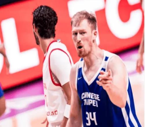 男篮对阵中国台北队，陈盈骏、林庭谦不用担心，内线余嘉豪是关键