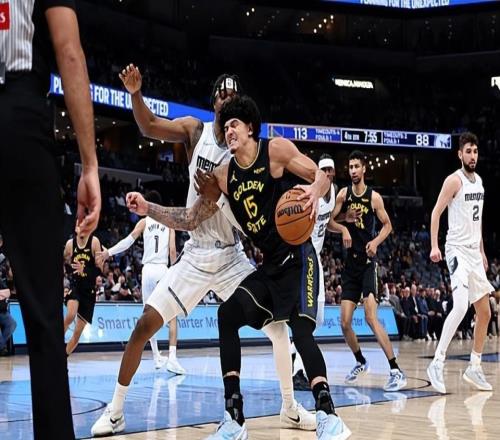 继续着自己的强势表现，勇士锋线新星近段时间的状态真是太好了