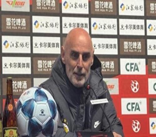 穆斯卡特：更换梅伦多是基于球队现有特点做出的决定，我会为此担责！