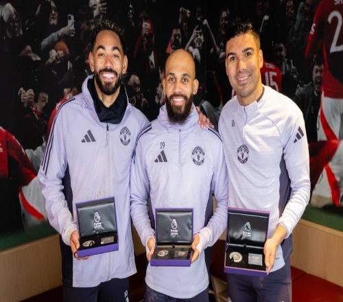 达成英超里程碑，姆伯莫、卡塞米罗和库尼亚获赠纪念奖章