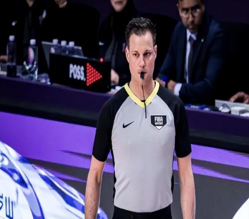 引公愤!国际篮联向中国男篮道歉啦