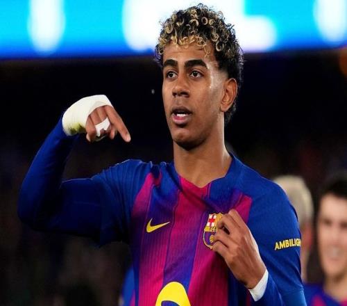 足坛一夜动态!巴萨主场13连胜,拜仁绝杀多特,曼城施压阿森纳