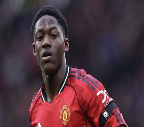 首发出战水晶宫，梅努迎来职业生涯第50次英超首发