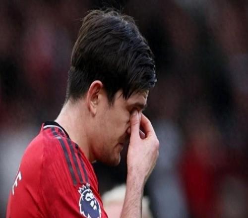 曼联：约罗状态低迷，卡里克却为何提前换下马奎尔