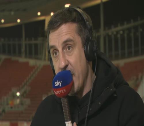 内维尔:切尔西很多时候像个青年队桑切斯总是在自找麻烦