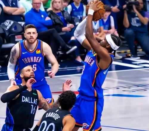 随着湖人24分大胜国王,快船赢20分,西部最新排名如下!掘金第5