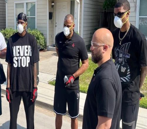 火箭队交易计划现雏形稳守17人阵容，暂不引援！或自知争冠无望