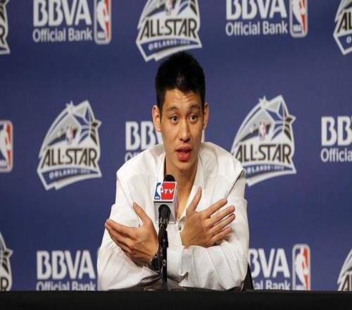 林书豪:21年离开北京队放弃了700万美元收入,没想到回不了NBA