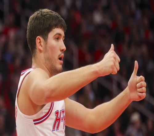 7记三分轰28+3!谢泼德火箭第一,你再超神下去,联盟就大结局了