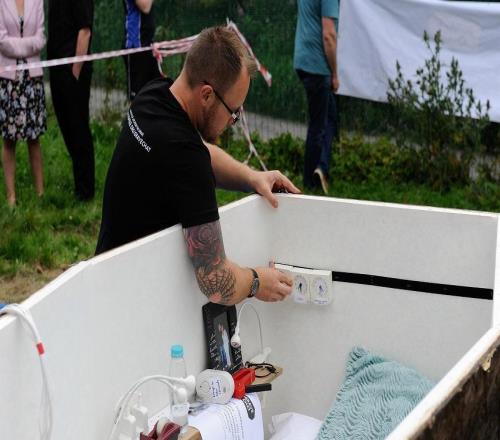 爱德华兹杀疯了！41分+5抢断打崩灰熊：第三节3记三分直接改写剧本