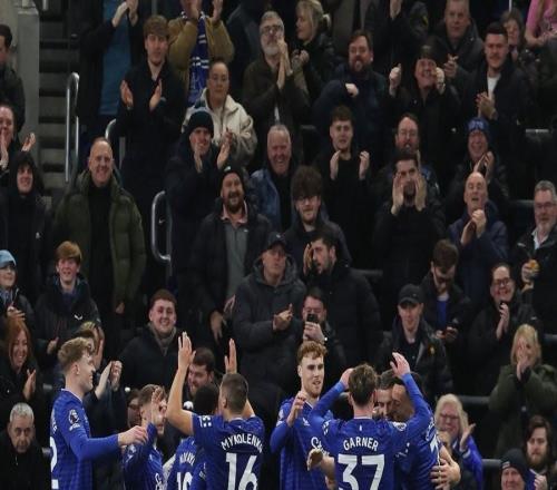 电讯报:埃弗顿已取消本周前往阿布扎比的训练计划