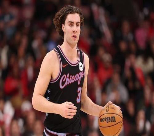 塞克斯顿22分3板2助3断公牛12097逆转战胜雄鹿