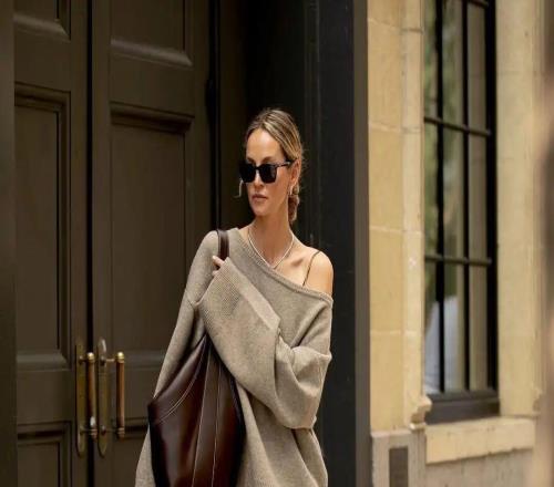 谷爱凌重伤后摘银，31岁水管工首登冬奥，她们穿的也很精彩！