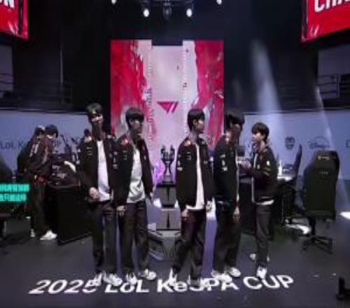 去年在JDG简直是地狱三赛段！Peyz重返LCK后直接和T1拿下首个冠军！