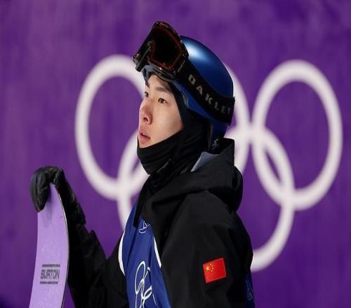 苏翊鸣晋级米兰冬奥会单板滑雪男子大跳台决赛