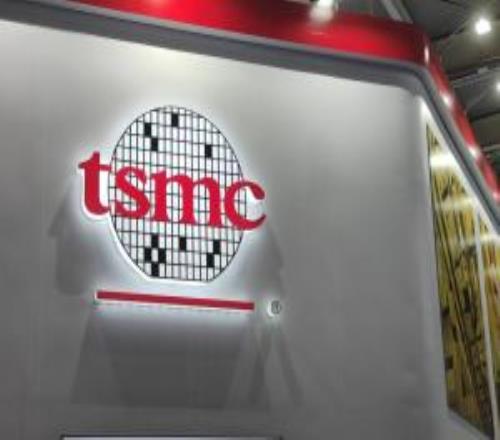 1年净赚3782亿元！台积电发钱了8万员工人均58万，449亿美元扩产