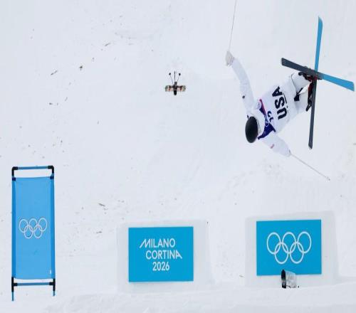 米兰冬奥会首创FPV无人机大规模跟拍，赛事转播进入超沉浸时代”