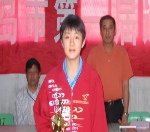 丢人丢到奥运!陈梦夺冠全场尴尬沉默,体育竞技能不能回归纯粹